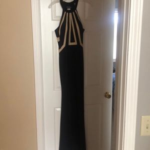 La femme size 8 gown polyester